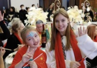 中俄边境城市密山再迎跨年盛宴，300多名俄罗斯人共度新年