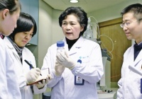 中国传染病防控显著成效 政策助力公共卫生防护网络更加强大